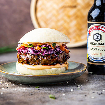 Kikkoman Soy Sauce, 1 Litre, Naturally Brewed