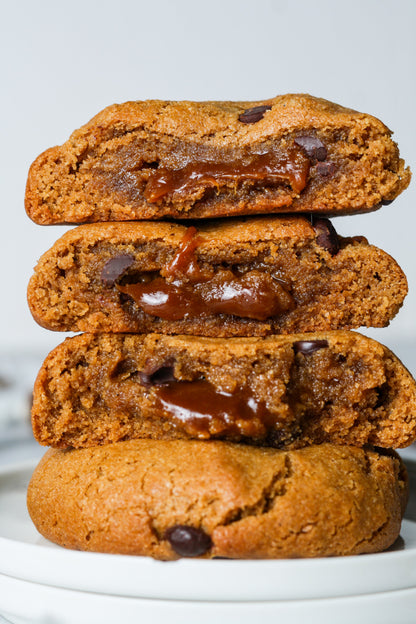 Caramel Stuffed Cookies-0