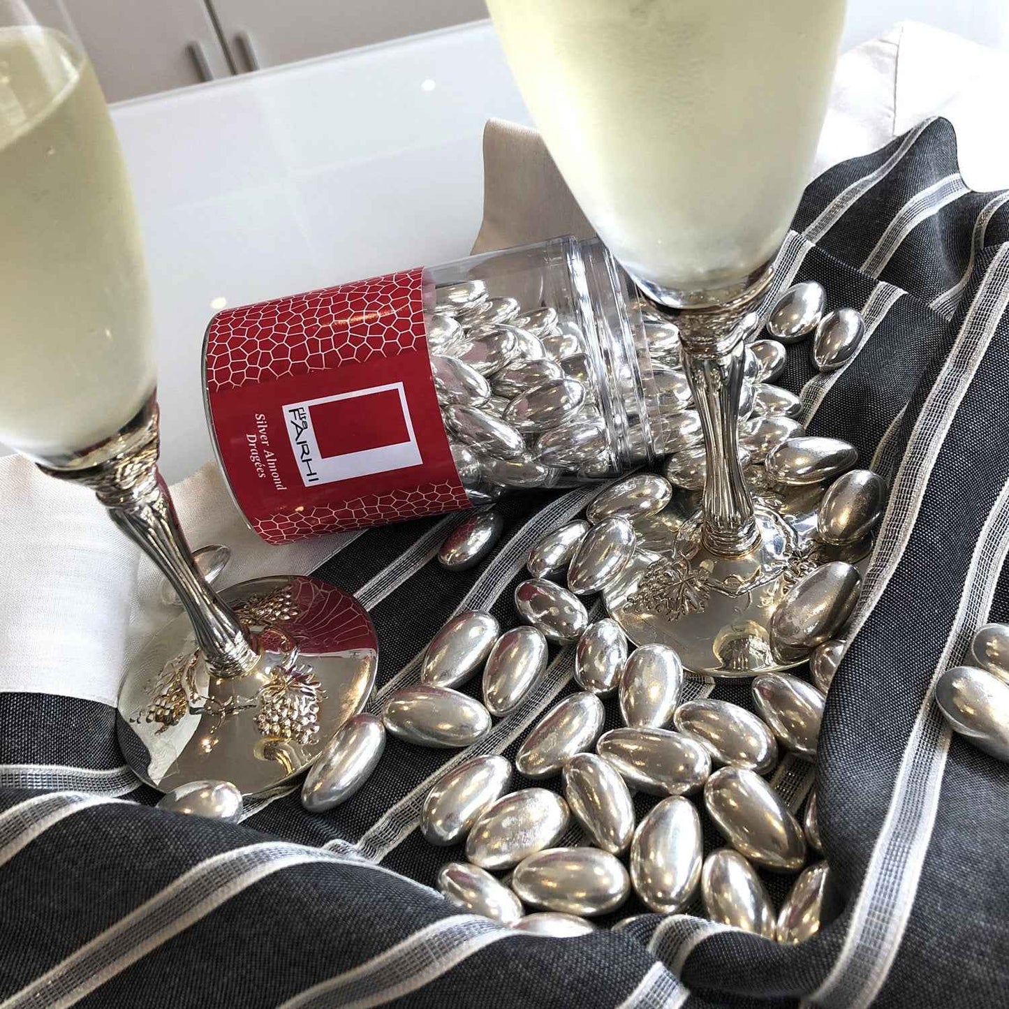 Silver Sugared Almonds, 370g-2